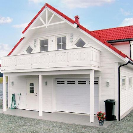Sandshamn Buitenkant foto